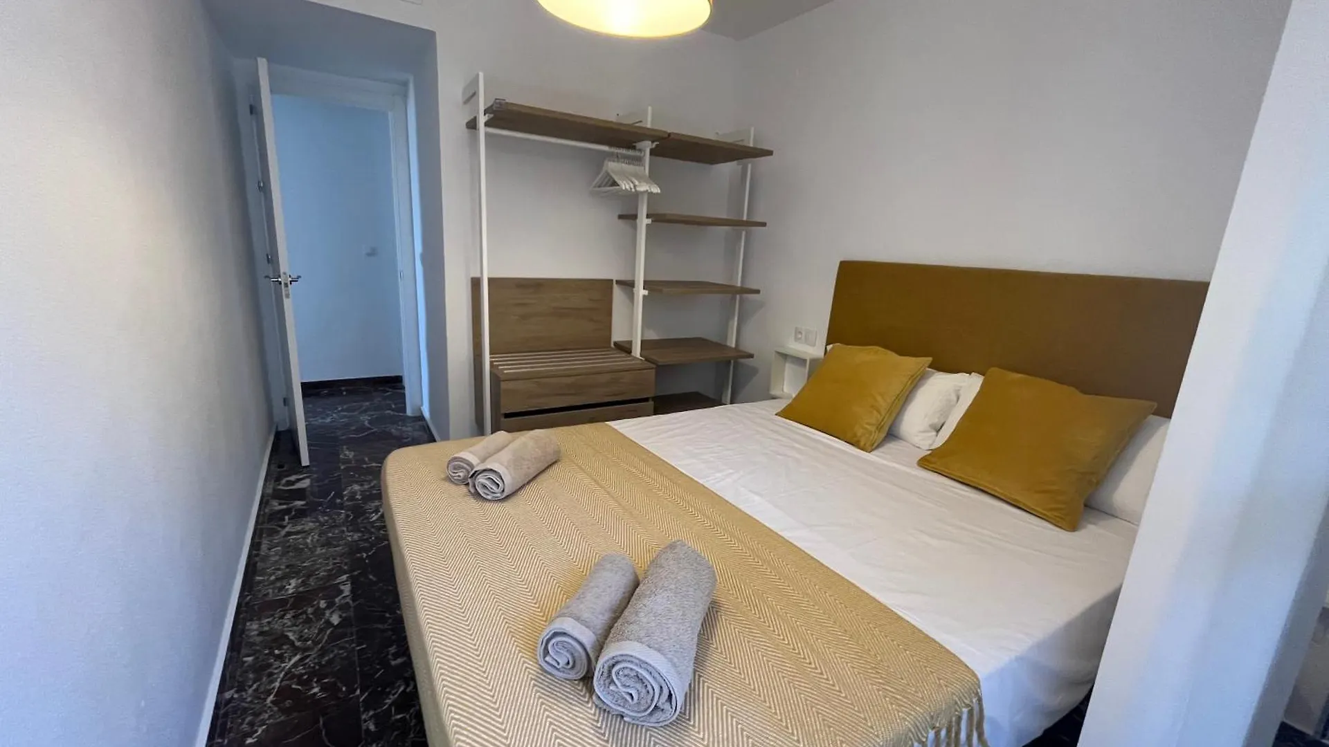 Sur Suites La Marina Fuengirola 0*,