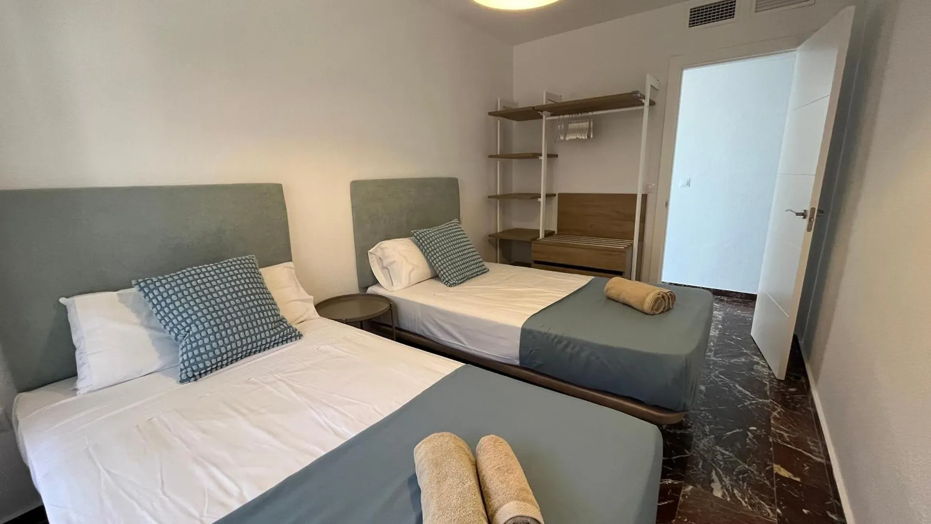 Sur Suites La Marina Fuengirola Apartment