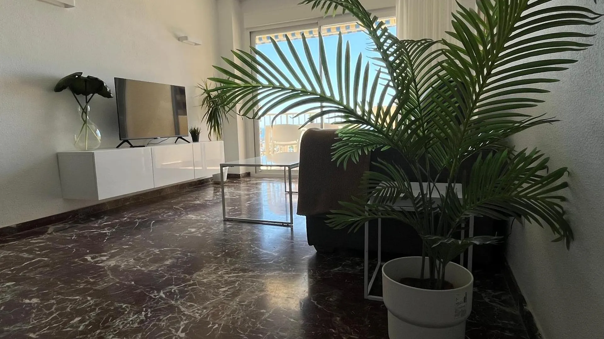 Sur Suites La Marina Fuengirola
